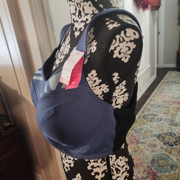 NWT LIVI Bra - Picture 9 of 11